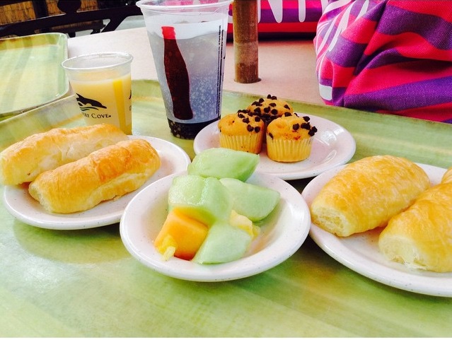 Discovery Cove Breakfast