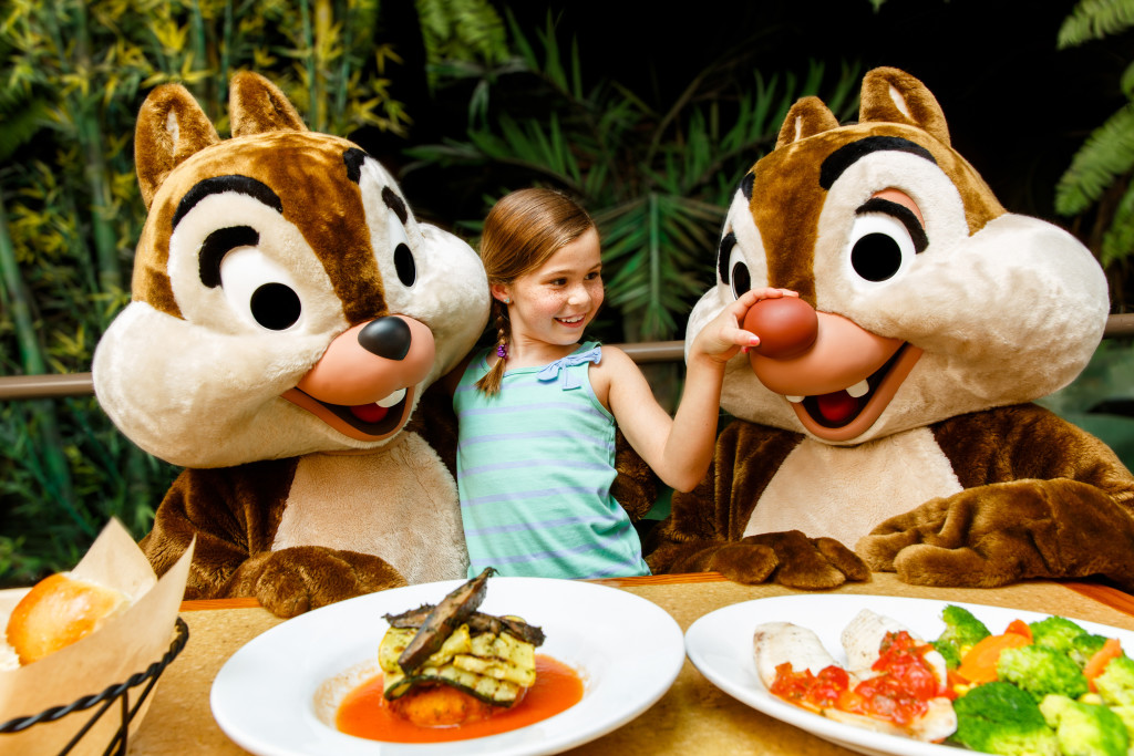 Chip 'n' Dale at Garden Grill, Epcot Future World